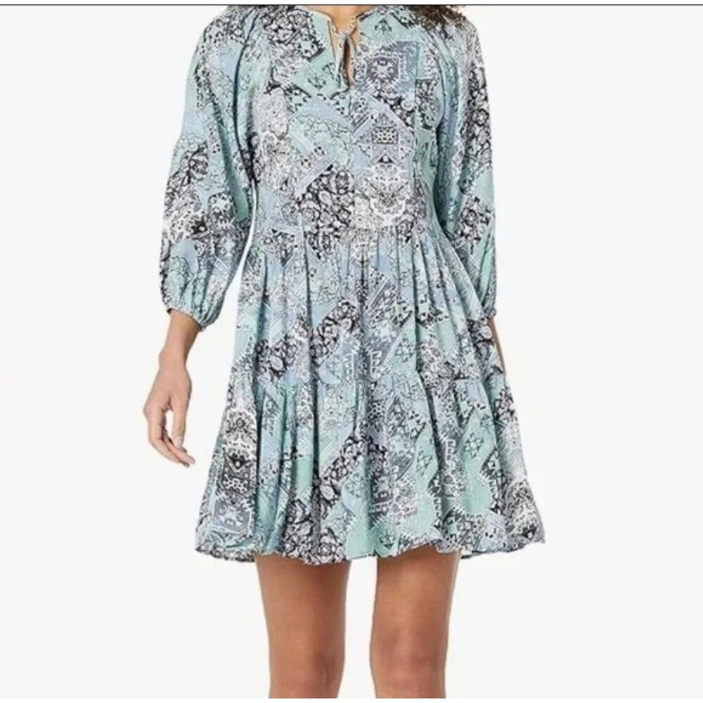 Calvin Klein Women's Sz 6 Midi Dress Floral Puff Quarter Sleeve Summer Picnic